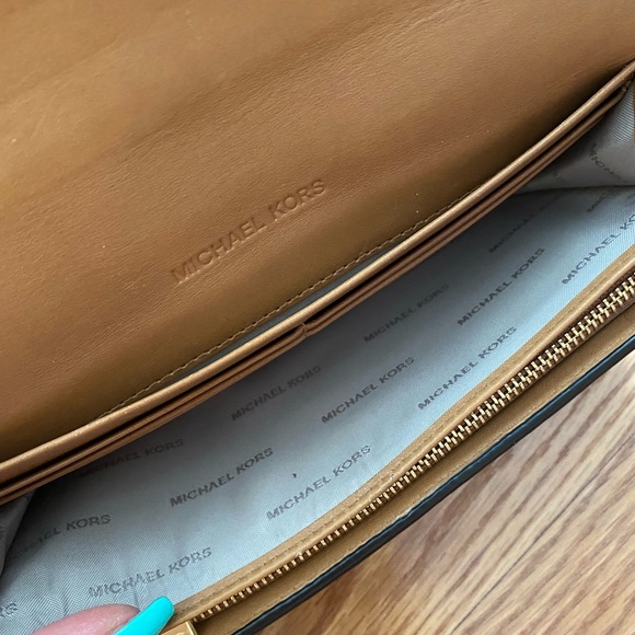 MK snap Wallet - Picture 6 of 15